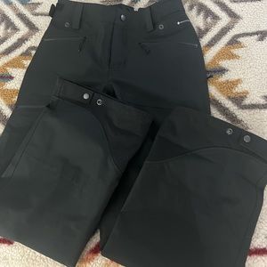 Flylow black ski pants.
